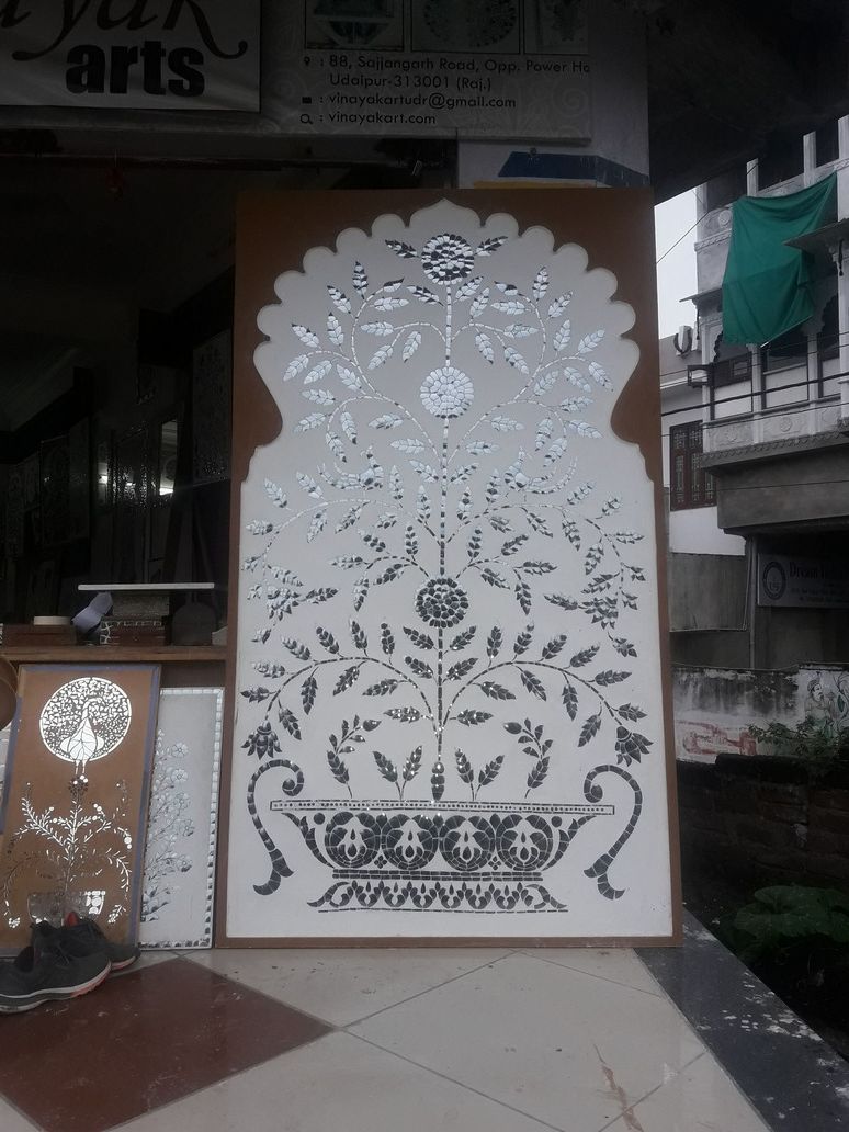 Grand Thikri Wall Panel